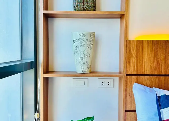 One Manchester Place Aparthotel